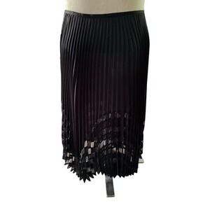 DKNY Pleated Black Skirt‎ Size 6